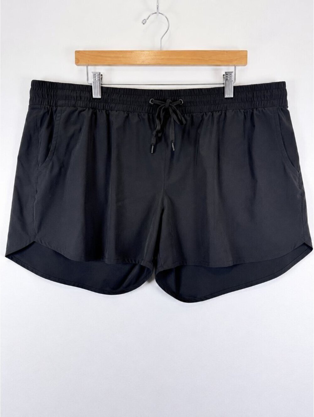 Eddie Bauer Departure Athletic Shorts Women XXL Black Stretch Running Training